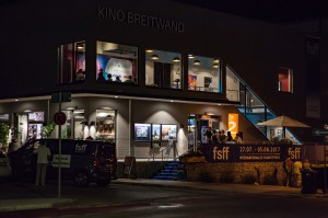 Tango im Breitwand-Kino Gauting während des 11. Internationalen Fünf Seen Filmfestivals (Foto: Pavel Broz) Tango im Breitwand-Kino Gauting während des 11. Internationalen Fünf Seen Filmfestivals (Foto: Pavel Broz)